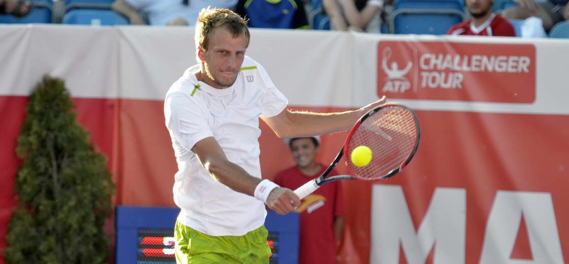 Mirza Basic elimina del torneo a Nicolás Almagro