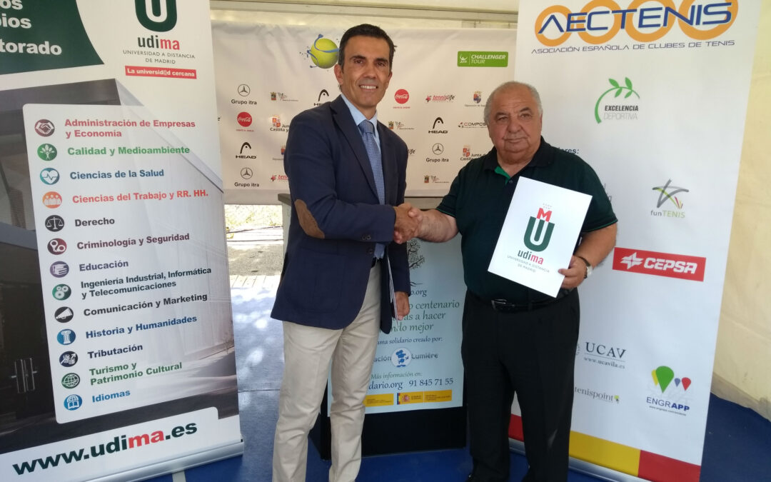 AECTENIS y UDIMA firman un convenio de colaboración durante Open Castilla y León