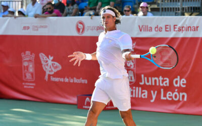 Feliciano López sufre, pero está en cuartos de final en el Open Castilla y León Villa de El Espinar