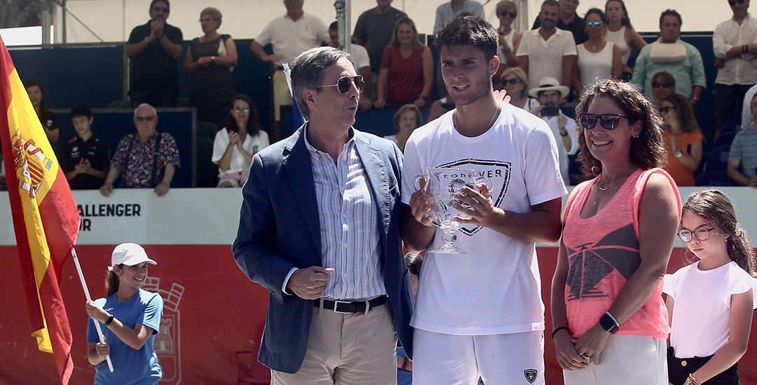 Pablo Llamas, campeón del Open Castilla y León-Villa de El Espinar