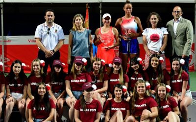 Las Damas de El Espinar con la campeona del Open Castilla y León Villa de El Espinar