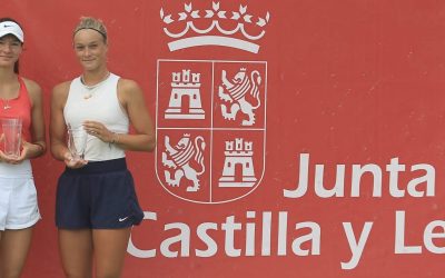 Lia Karatancheva y Radka Zelnickova, campeonas de dobles del VIII ITF femenino Open Castilla y León Villa de El Espinar