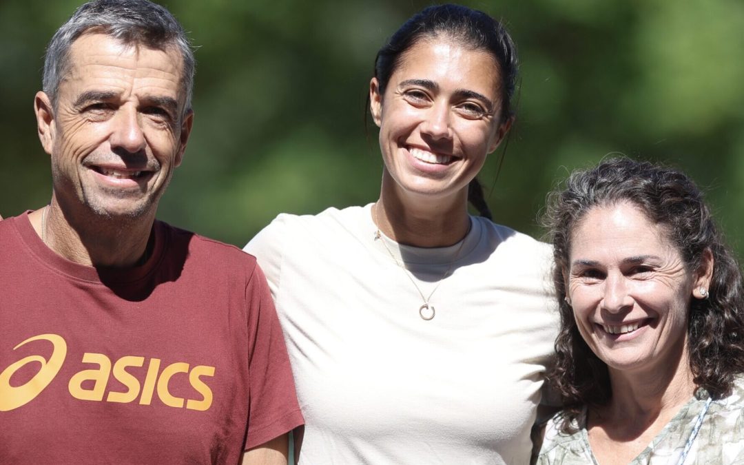 Olga Danilovic entrena en las pistas del Open Castilla y León Villa de El Espinar