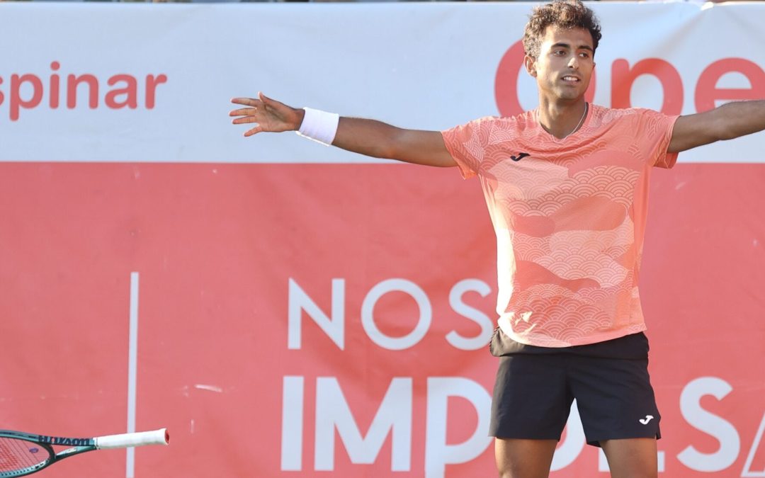 Nicolás Álvarez Varona lidera las semifinales del Open Castilla y León Villa de El Espinar