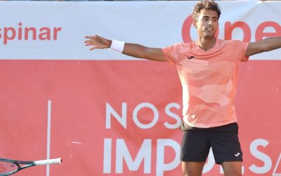 Nicolás Álvarez Varona lidera las semifinales del Open Castilla y León Villa de El Espinar