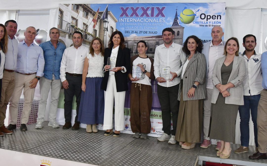 Emotiva gala de entrega de los Reconocimientos Pedro Muñoz