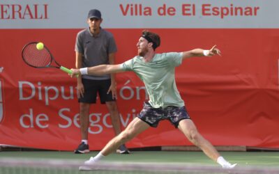 Keegan Smith se estrena en España jugando como primer favorito en El Espinar y ya está en cuartos