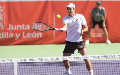 Matteo Martineau firma el tercer tenista francés en cuartos del Open Castilla y León Villa de El Espinar